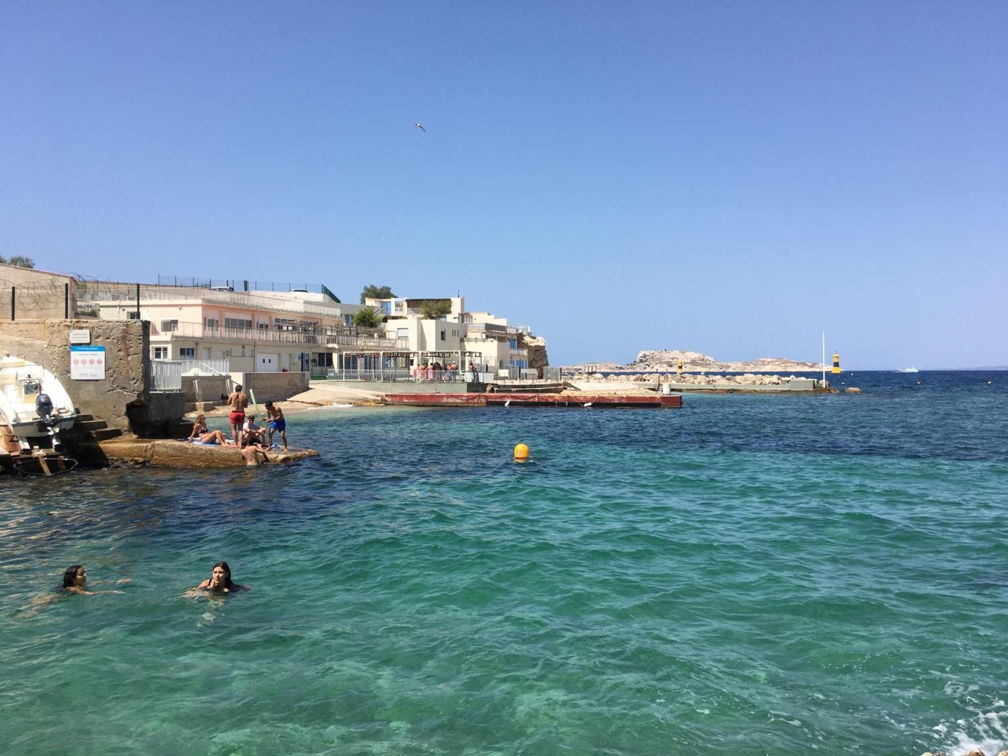 La Mouette Bleue Maison De Ville Individuelle Et Climatisee Martigues Luaran gambar